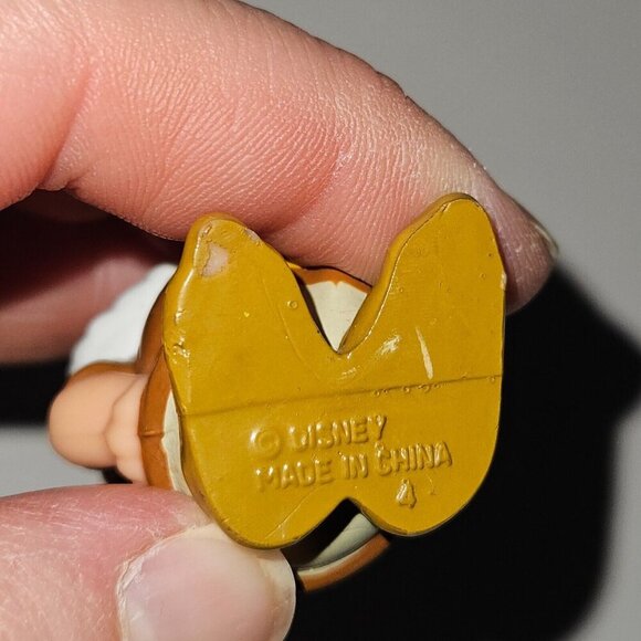 3 VTG Disney Snow White & 7 Dwarfs 2" Figures Toy Lot Doc Sneezy Happy - Picture 7 of 8